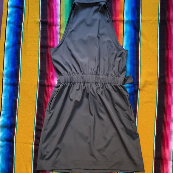 Sleeveless Collared Dress - Picture 6 of 6